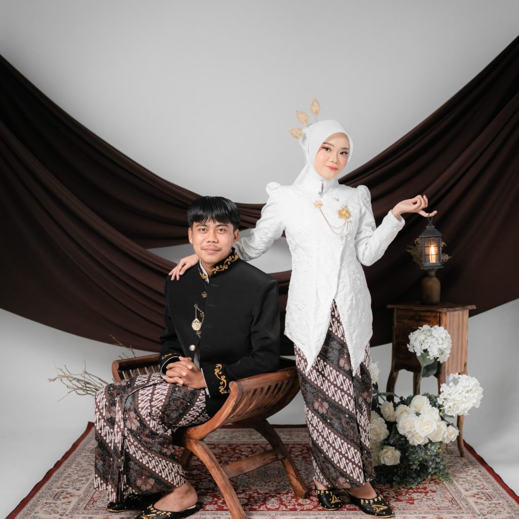 Sri & Hadi (3)