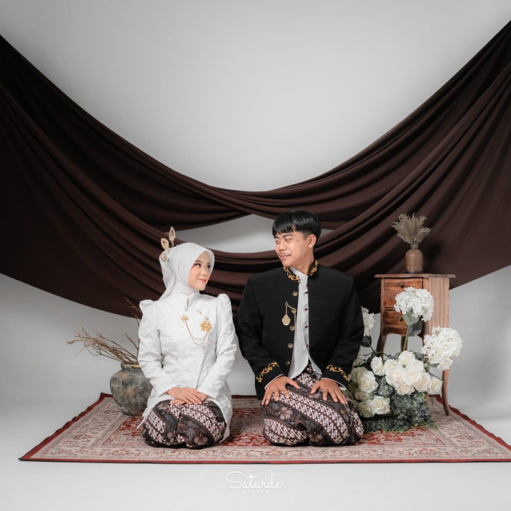 Sri & Hadi (4)